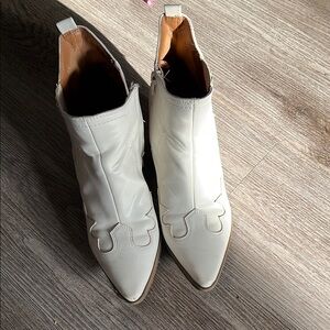 White faux Leather Ankle Boots